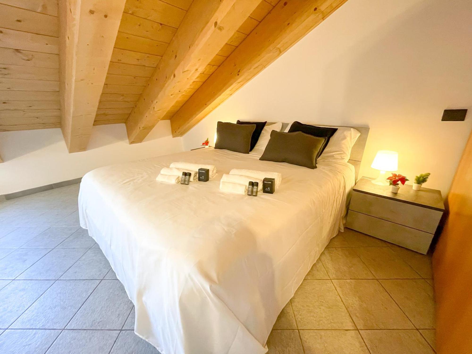 Thiago'S Home Turin Bagian luar foto